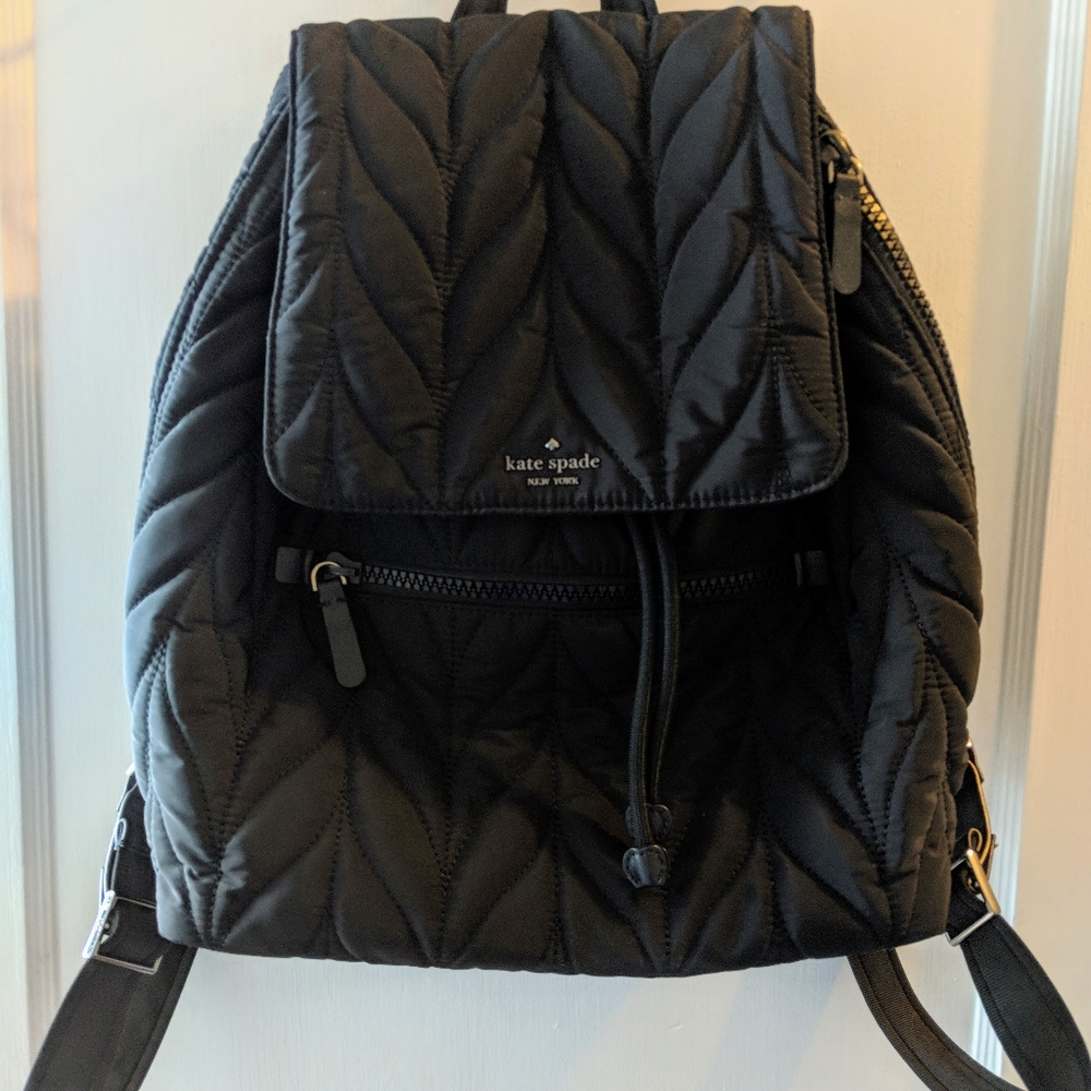 Kate Spade Ellie large flap backpack EUC